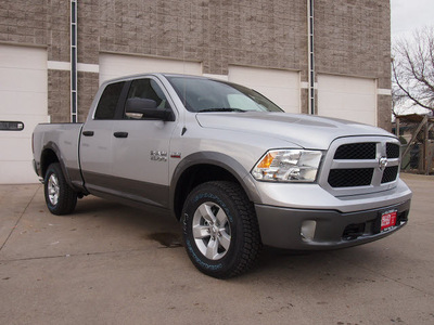 ram 1500 2013 silver pickup truck outdoorsman quad cab truck 4x4 gasoline 8 cylinders 4 wheel drive automatic 80301