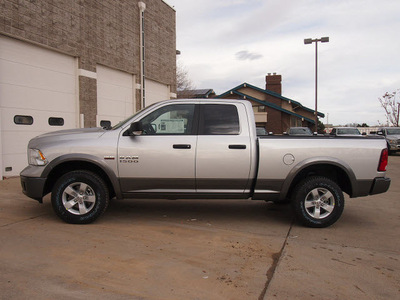 ram 1500 2013 silver pickup truck outdoorsman quad cab truck 4x4 gasoline 8 cylinders 4 wheel drive automatic 80301