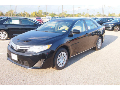 toyota camry 2012 black sedan le gasoline 4 cylinders front wheel drive automatic 77074