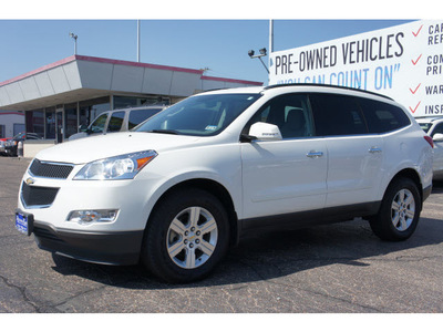 chevrolet traverse 2012 white lt gasoline 6 cylinders front wheel drive automatic 76710