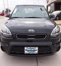 kia soul 2013 black wagon 5dr wgn at gasoline 4 cylinders front wheel drive automatic 75070