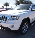 jeep grand cherokee 2013 white suv overland gasoline 8 cylinders 4 wheel drive automatic 75093
