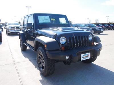 jeep wrangler unlimited 2013 black suv moab gasoline 6 cylinders 4 wheel drive automatic 75093