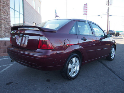 ford focus 2007 dk  red sedan zx4 ses gasoline 4 cylinders front wheel drive automatic 80229