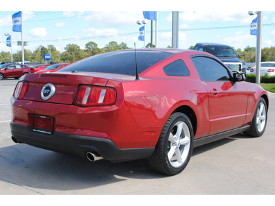 ford mustang 2010 dk  red coupe gt gasoline 8 cylinders rear wheel drive automatic 77532