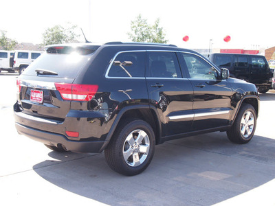 jeep grand cherokee 2013 black suv laredo gasoline 6 cylinders 2 wheel drive automatic 77450