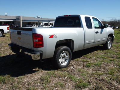 chevrolet silverado 1500 2013 silver lt flex fuel 8 cylinders 4 wheel drive automatic 78064