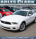 ford mustang 2012 white coupe gasoline 6 cylinders rear wheel drive automatic 78501