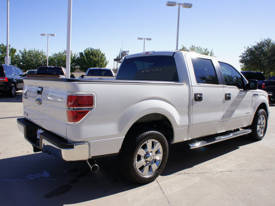 ford f 150 2011 white xlt gasoline 6 cylinders 2 wheel drive automatic 76011