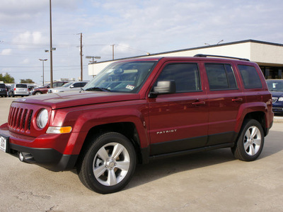 jeep patriot 2012 red suv latitude gasoline 4 cylinders 2 wheel drive automatic 76011