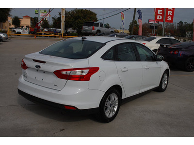 ford focus 2012 white sedan sel flex fuel 4 cylinders front wheel drive automatic 77039
