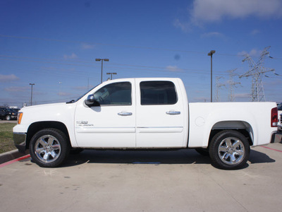 gmc sierra 1500 2013 summit wht sle flex fuel v8 2 wheel drive automatic 75007