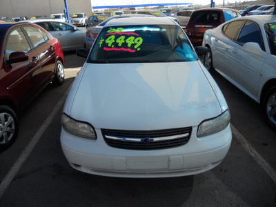 chevrolet malibu 2003 white sedan gasoline 6 cylinders front wheel drive automatic 79936