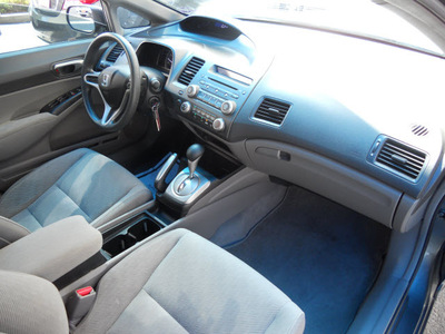 honda civic 2011 gray sedan lx gasoline 4 cylinders front wheel drive automatic 79936
