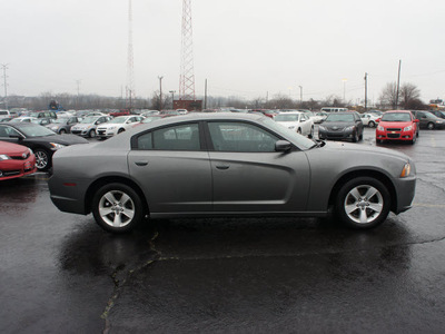 dodge charger 2011 gray sedan gasoline 6 cylinders rear wheel drive automatic 19153