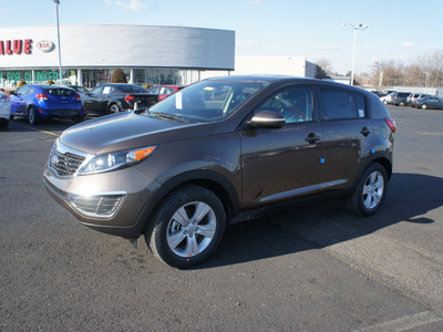 kia sportage 2013 brown lx gasoline 4 cylinders front wheel drive automatic 19153