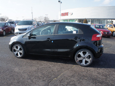 kia rio 2013 aurora black hatchback gasoline 4 cylinders front wheel drive automatic 19153