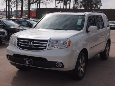 honda pilot 2013 white suv touring gasoline 6 cylinders front wheel drive automatic 77339