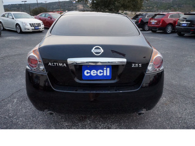 nissan altima 2011 black sedan 2 5 s gasoline 4 cylinders front wheel drive automatic 78028