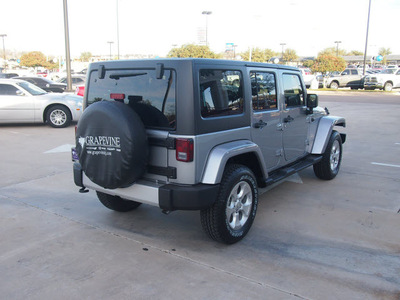 jeep wrangler unlimited 2013 silver suv sahara gasoline 6 cylinders 4 wheel drive automatic 76051