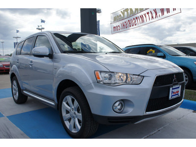 mitsubishi outlander 2012 silver suv gt gasoline 6 cylinders front wheel drive automatic 77094