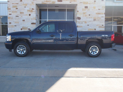 chevrolet silverado 1500 2009 dk  blue ls gasoline 8 cylinders 4 wheel drive automatic with overdrive 77836