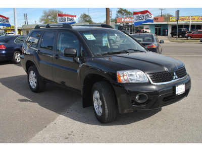 mitsubishi endeavor 2011 black ls gasoline 6 cylinders all whee drive automatic 78411