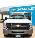 chevrolet silverado 2500hd 2013 white work truck gasoline 8 cylinders 2 wheel drive automatic 75067