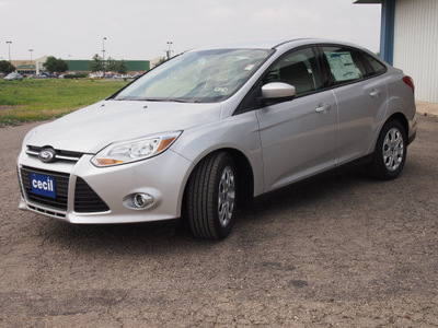 ford focus 2012 silver sedan se flex fuel 4 cylinders front wheel drive automatic 78861