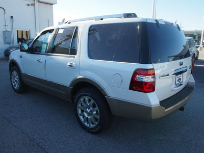 ford expedition 2013 white suv king ranch flex fuel 8 cylinders 2 wheel drive automatic 77074