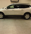 chevrolet traverse 2009 silver suv lt gasoline 6 cylinders front wheel drive automatic 75219