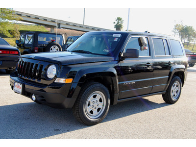 jeep patriot 2013 black suv sport gasoline 4 cylinders front wheel drive automatic 77017