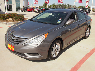 hyundai sonata 2011 silver sedan gls gasoline 4 cylinders front wheel drive automatic 77375