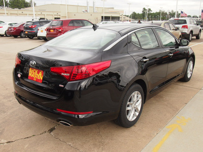 kia optima 2013 ebony black sedan lx gasoline 4 cylinders front wheel drive automatic 77375