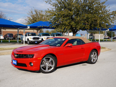 chevrolet camaro 2011 red ss gasoline 8 cylinders rear wheel drive automatic 76206