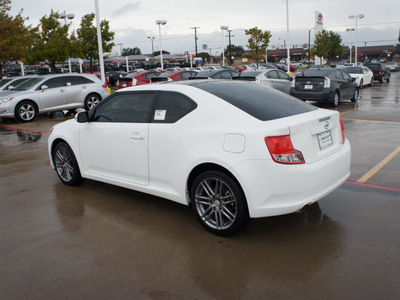 scion tc 2012 white coupe gasoline 4 cylinders front wheel drive automatic 76116