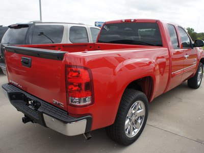 gmc sierra 1500 2013 fire red pickup truck sle flex fuel v8 2 wheel drive 6 speed automatic 76087