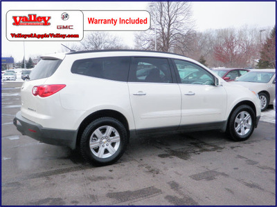 chevrolet traverse 2012 white lt gasoline 6 cylinders all whee drive automatic 55124