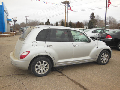 chrysler pt cruiser 2009 silver wagon touring gasoline 4 cylinders front wheel drive automatic 55318