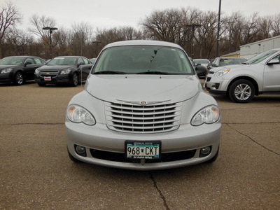 chrysler pt cruiser 2009 silver wagon touring gasoline 4 cylinders front wheel drive automatic 55318