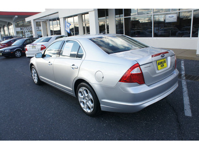 ford fusion 2011 ingot silver sedan se gasoline 4 cylinders front wheel drive automatic 07724