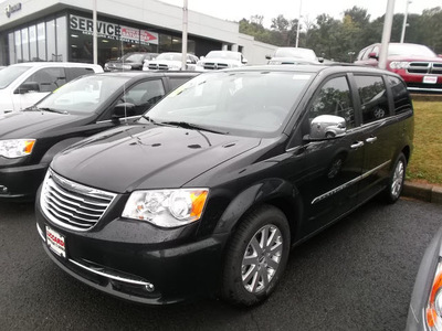 chrysler town and country 2012 black van touring l flex fuel 6 cylinders front wheel drive automatic 08812