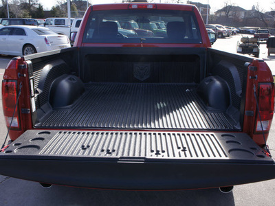 ram 1500 2013 red express gasoline 8 cylinders 2 wheel drive automatic 76210