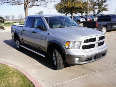 ram 1500 2013 silver outdoorsman gasoline 8 cylinders 4 wheel drive automatic 76210