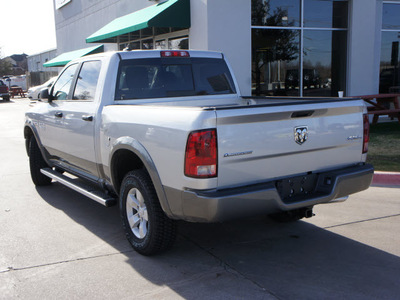 ram 1500 2013 silver outdoorsman gasoline 8 cylinders 4 wheel drive automatic 76210