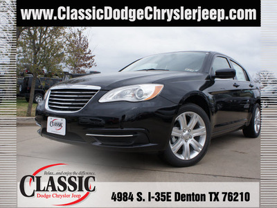 chrysler 200 2013 black sedan touring gasoline 4 cylinders front wheel drive automatic 76210