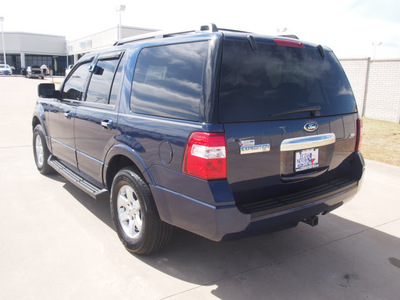 ford expedition 2010 dk  blue suv xlt flex fuel 8 cylinders 2 wheel drive automatic 76108