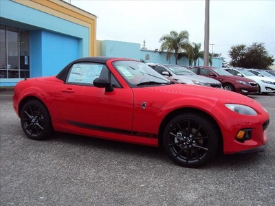 mazda mx 5 miata 2013 red club gasoline 4 cylinders rear wheel drive 6 speed manual 32901