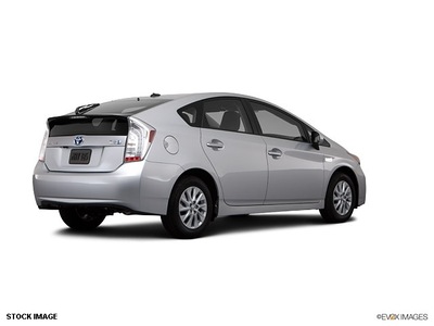 toyota prius plug in hybrid 2013 hatchback i 4 cylinders front wheel drive not specified 90241
