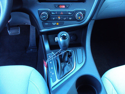 kia optima 2013 white sedan lx gasoline 4 cylinders front wheel drive automatic 32901